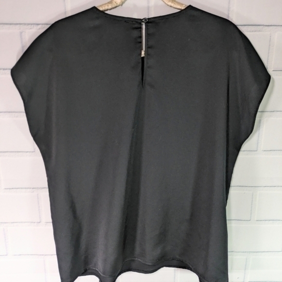 Halogen Black Lightweight Top Keyhole Back Neck Closure - Picture 2 of 4